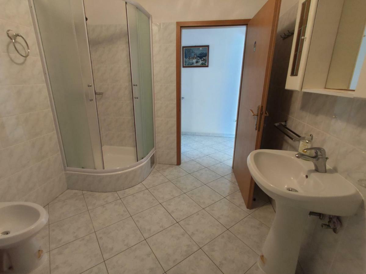 Eva Apartment 1 Trogir Buitenkant foto