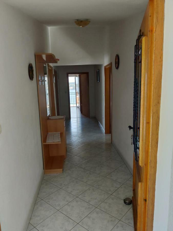 Eva Apartment 1 Trogir Buitenkant foto